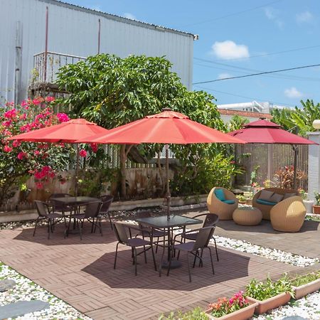 Oasis Boutique House Hotel Saipan Exterior photo